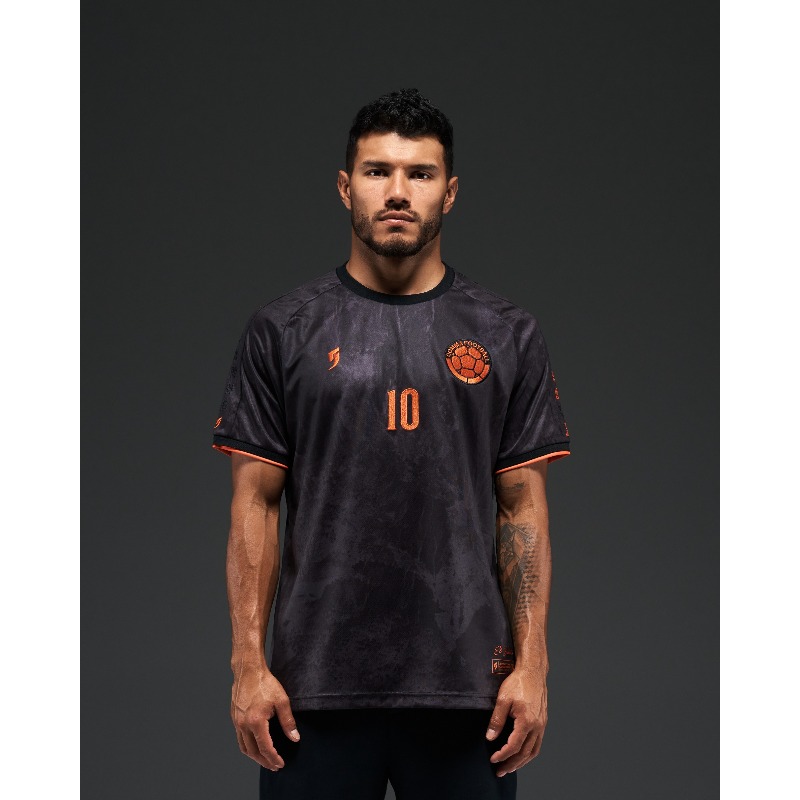 3D Printing Solo - Supporting World Football Events, Colombia Creative